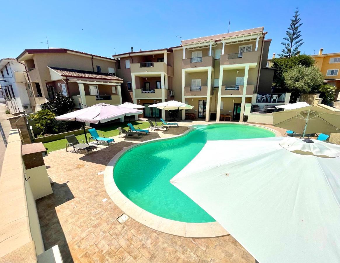 Tergu Apartment Eva מראה חיצוני תמונה